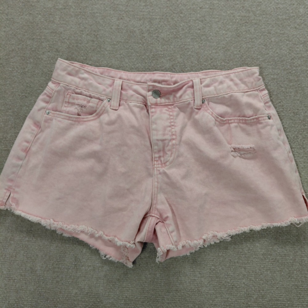 Time & Tru Women 8 Pink Wash Distress High Rise Denim Shorts Raw Hem 3" Inseam